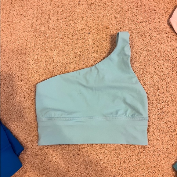lululemon one shoulder sports bra - Picture 3 of 4